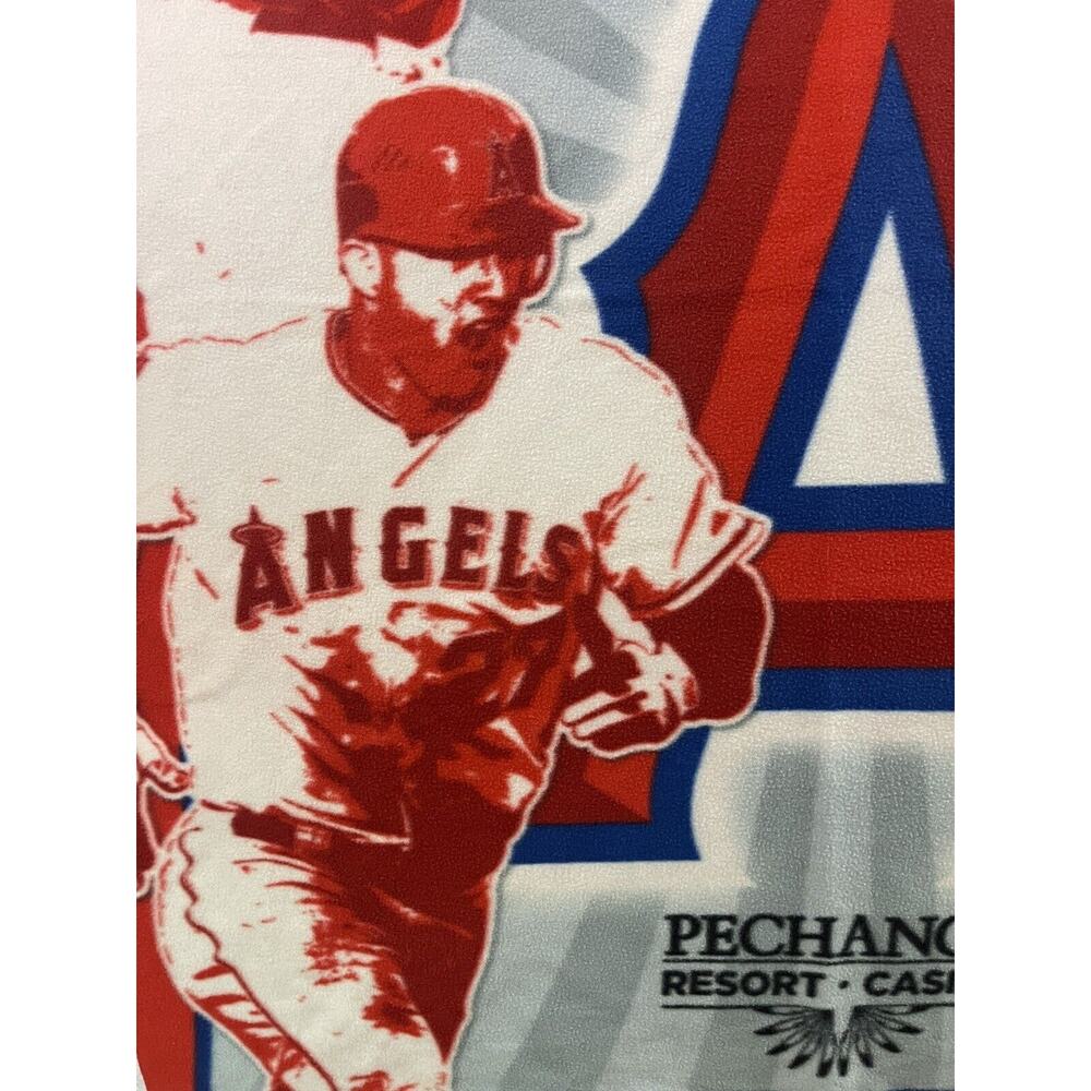 Mike Trout Angels Fleece Throw Blanket 56x46 Red MLB Stadium Giveaway - Picture 8 of 15